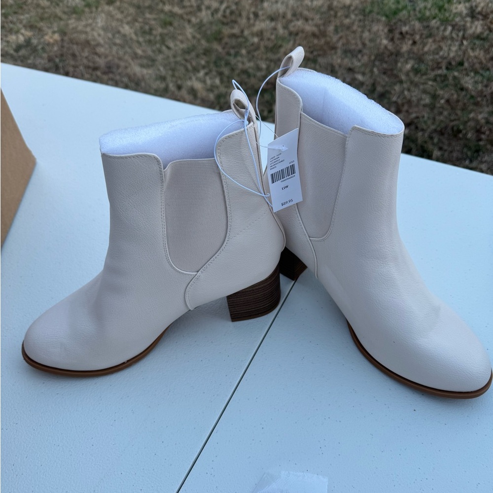 Lane Bryant Cream Chelsea Ankle Booties